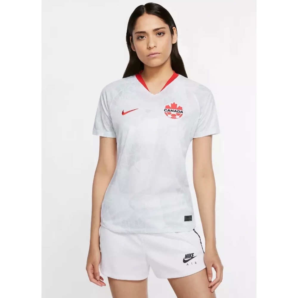 Nike Women's Soccer Jersey Team Canada 2020 - CU3743-100 - NWT - Size M.